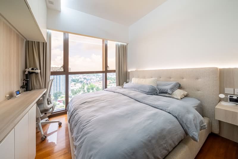 Seaside Residences Apartment For Sale at S$ 2,580,000 | PropertyGuru Singapore - Bedroom