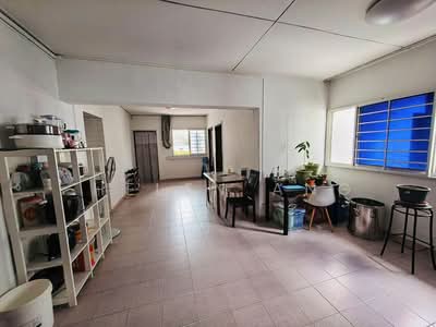 For Sale - 233 Hougang Street 21