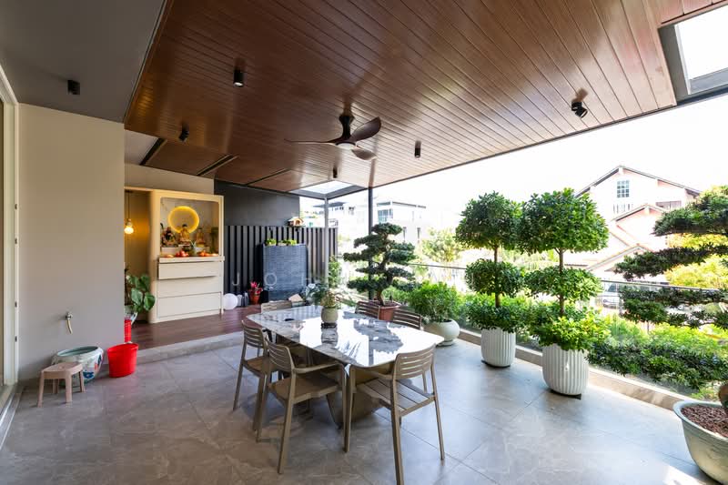 Grace Garden, Jalan Baiduri, 6 Bedrooms, 7,500 sqft, Corner Terrace For Sale, by John Lau, 500087560 - Balcony - PropertyGuru.com.sg