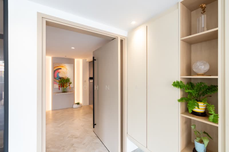 Grace Garden, Jalan Baiduri, 6 Bedrooms, 7,500 sqft, Corner Terrace For Sale, by John Lau, 500087560 - Entrance - PropertyGuru.com.sg