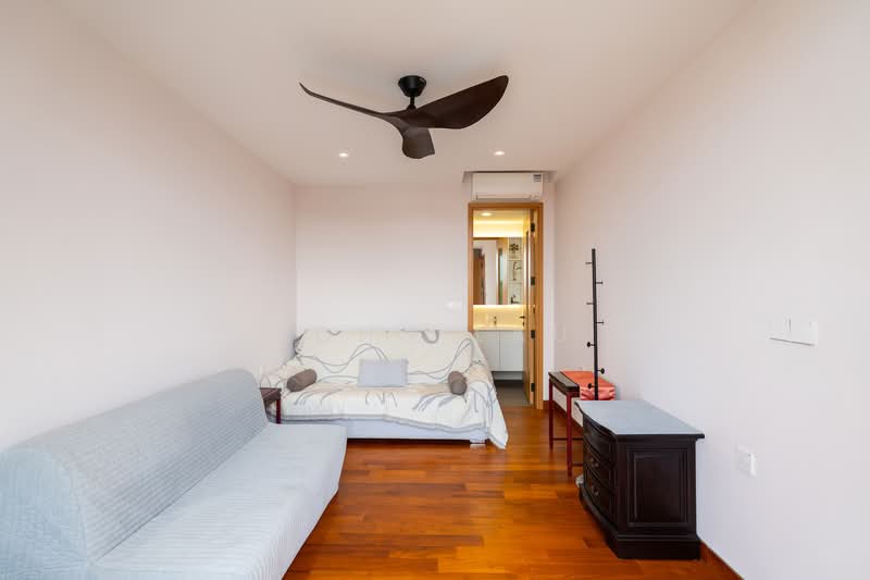 Grace Garden, Jalan Baiduri, 6 Bedrooms, 7,500 sqft, Corner Terrace For Sale, by John Lau, 500087560 - Living Room - PropertyGuru.com.sg