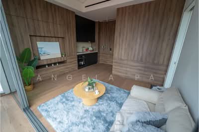 For Sale - 10 Evelyn