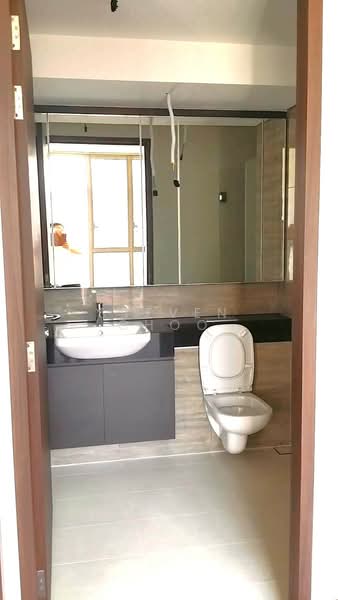 Park Place Residences, 2 Paya Lebar Road, 2 Bedrooms, 667 sqft, Condominium For Rent, by Steven Choo, 500087572 - Bathroom - PropertyGuru.com.sg