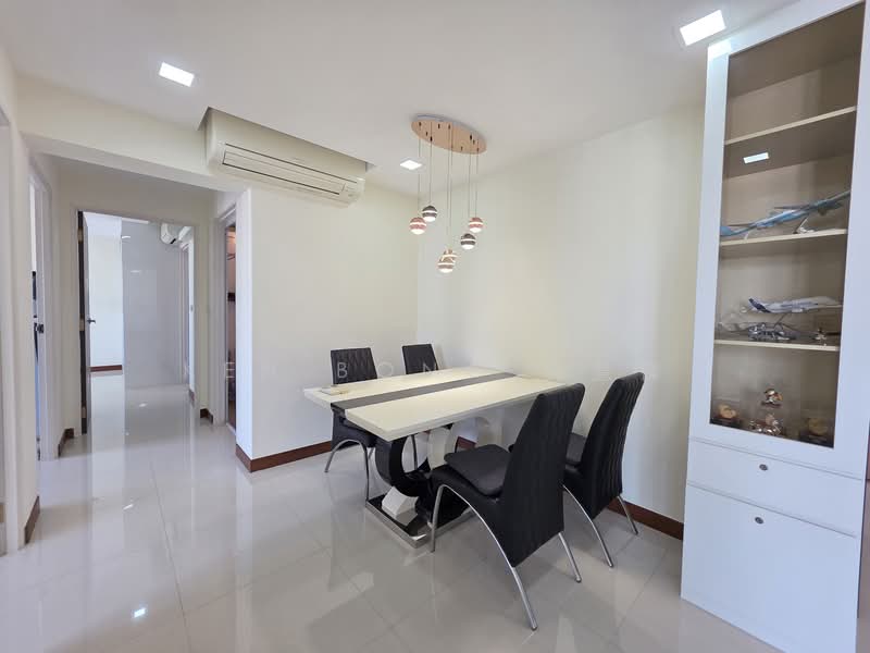 294A Compassvale Crescent HDB Flat For Sale at S$ 710,888 | PropertyGuru Singapore - Dining Room