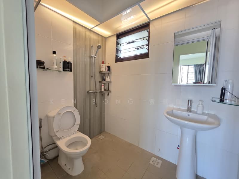 294A Compassvale Crescent HDB Flat For Sale at S$ 710,888 | PropertyGuru Singapore - Bathroom