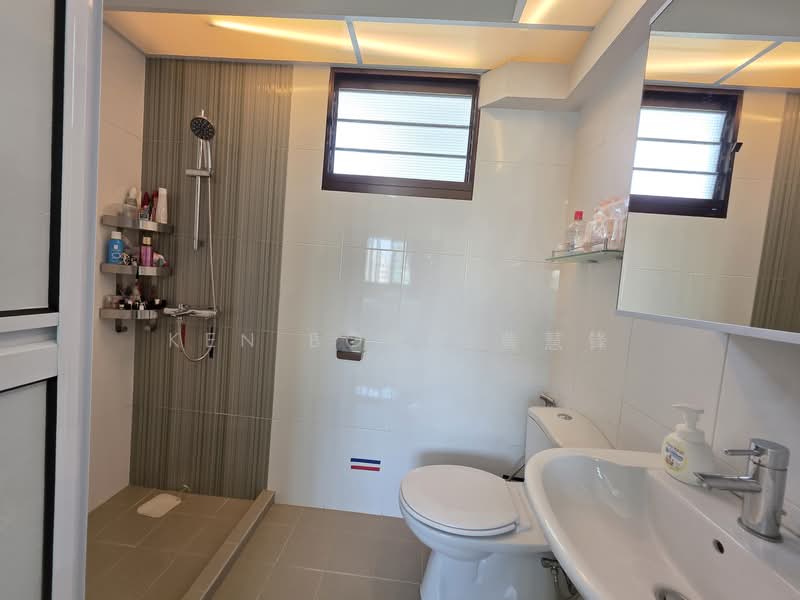 294A Compassvale Crescent HDB Flat For Sale at S$ 710,888 | PropertyGuru Singapore - Bathroom