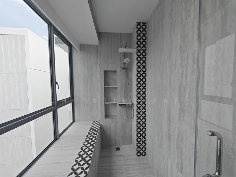 Dakota Residences Condominium For Sale at S$ 6,750,000 | PropertyGuru Singapore - Master Bathroom