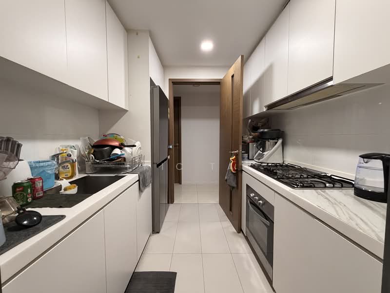 The Topiary Executive Condominium For Sale at S$ 1,820,000 | PropertyGuru Singapore - Kitchen