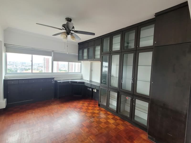 Neptune Court, 7 Marine Vista, 3 Bedrooms, 1,270 sqft, Apartment For Rent, by Steph Chua, 500087604 - Bedroom - PropertyGuru.com.sg