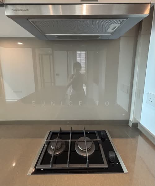 8 Hullet, 8 Hullet Road, 2 Bedrooms, 657 sqft, Condominium For Rent, by Eunice Toh, 500087637 - Kitchen - PropertyGuru.com.sg