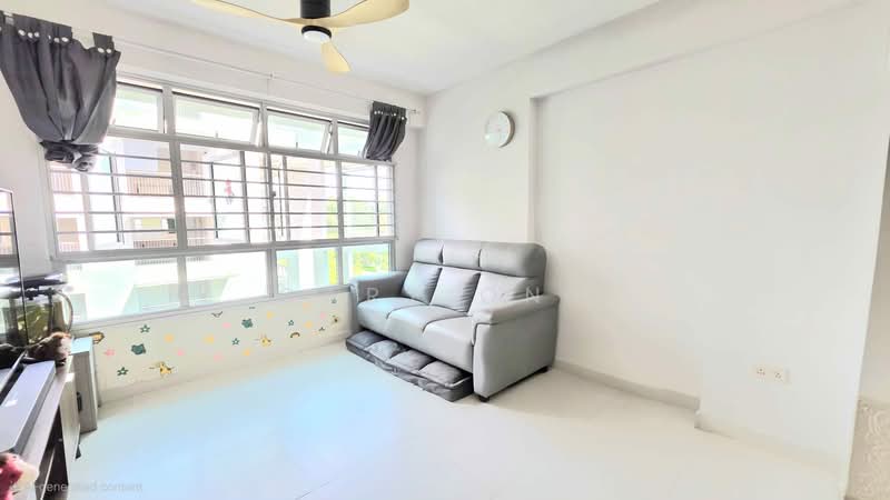 102A Canberra Street HDB Flat For Sale at S$ 600,000 | PropertyGuru Singapore - Living Room