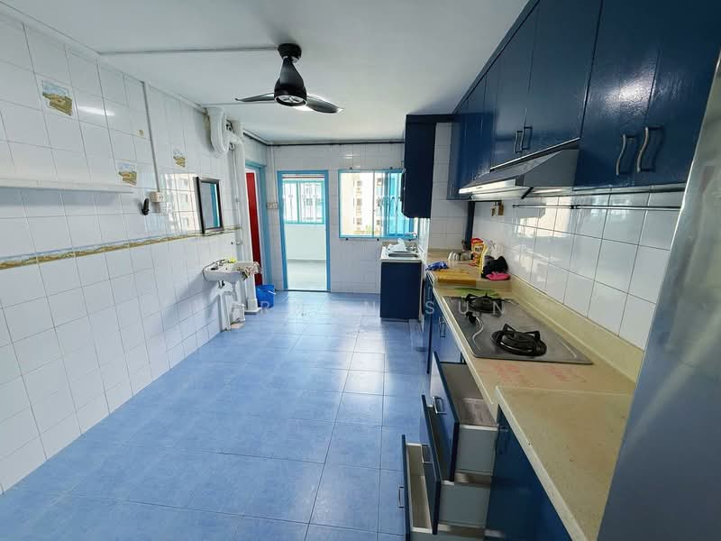 329 Ang Mo Kio Avenue 3, 329 Ang Mo Kio Avenue 3, 2 Bedrooms, 947 sqft, HDB Flat For Rent, by Vernon Sun, 500087658 - Kitchen - PropertyGuru.com.sg