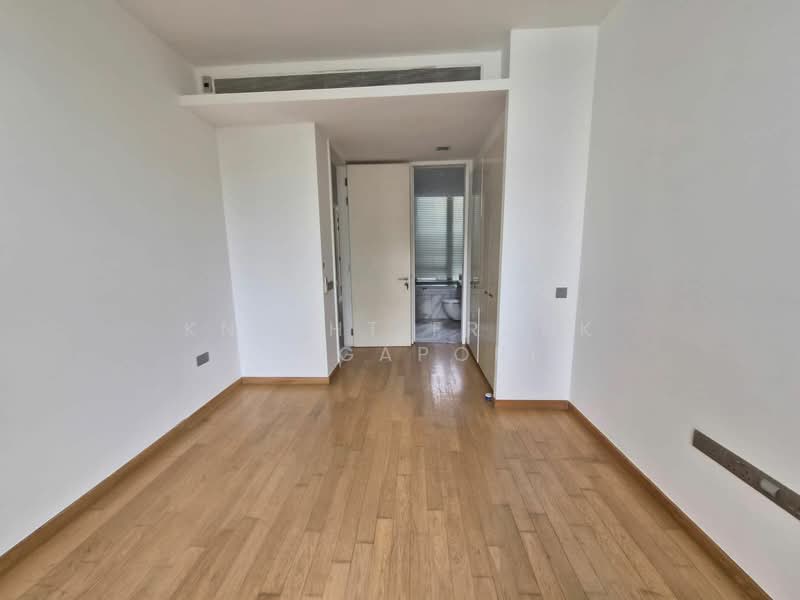 Marina Collection Condominium For Sale at S$ 3,000,000 | PropertyGuru Singapore - Interior