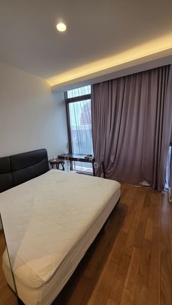 Cairnhill Nine Condominium For Sale at S$ 2,580,000 | PropertyGuru Singapore - Bedroom