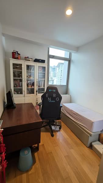 Cairnhill Nine Condominium For Sale at S$ 2,580,000 | PropertyGuru Singapore - Study