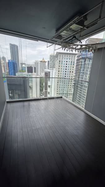 Cairnhill Nine Condominium For Sale at S$ 2,580,000 | PropertyGuru Singapore - Balcony