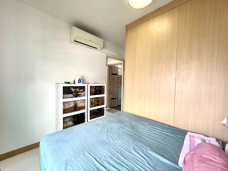 622C Punggol Central HDB Flat For Sale at S$ 550,000 | PropertyGuru Singapore - Bedroom