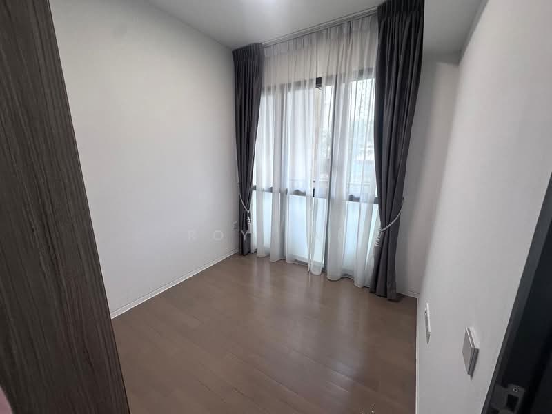 Juniper Hill Condominium For Sale at S$ 1,900,000 | PropertyGuru Singapore - Interior