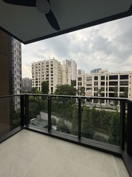 Juniper Hill, 39 Ewe Boon Road, 2 Bedrooms, 624 sqft, Condominium For Sale, by Roy Tan, 500087706 - Balcony - PropertyGuru.com.sg