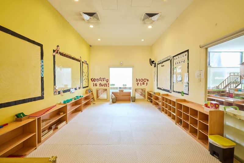 ❤️ Cheap! Wide Frontage With High Footfall Near MRT, Tembeling Road / East Coast Road / Joo Chiat Road / Katong, 4,736 sqft, Shop / Shophouse For Sale, by Loyalle Chin 陈忠诚, 500087749 - Interior - CommercialGuru.com.sg