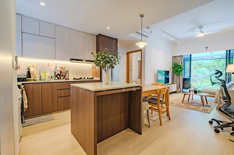 Uber 388 Condominium For Sale at S$ 1,900,000 | PropertyGuru Singapore - Kitchen