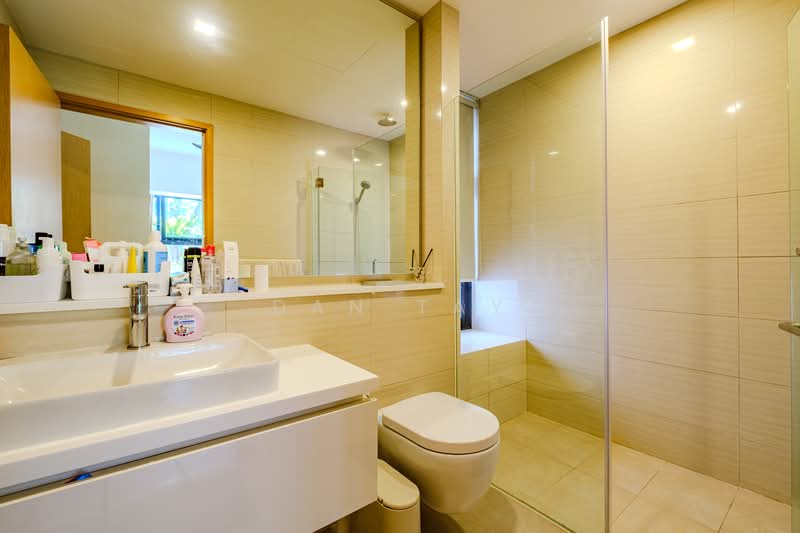 Uber 388 Condominium For Sale at S$ 1,900,000 | PropertyGuru Singapore - Bathroom