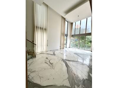 For Rent - White House Residence