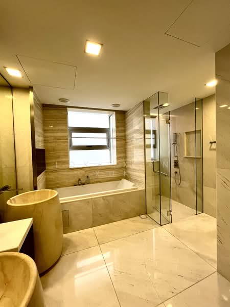 White House Residence, 67 Stevens Road, 4 Bedrooms, 3,843 sqft, Condominium For Rent, by Loke Xian Xun, 500087759 - Bathroom - PropertyGuru.com.sg