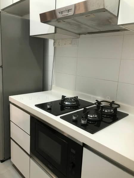 Suites @ Surrey, 6 Surrey Road, 2 Bedrooms, 893 sqft, Apartment For Rent, by Nuan Lin Teo, 500087763 - Kitchen - PropertyGuru.com.sg