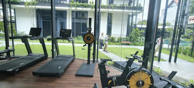 Jervois Mansion, 4 Jervois Close, 3 Bedrooms, 818 sqft, Condominium For Rent, by Eric Teng, 500087768 - Gym - PropertyGuru.com.sg