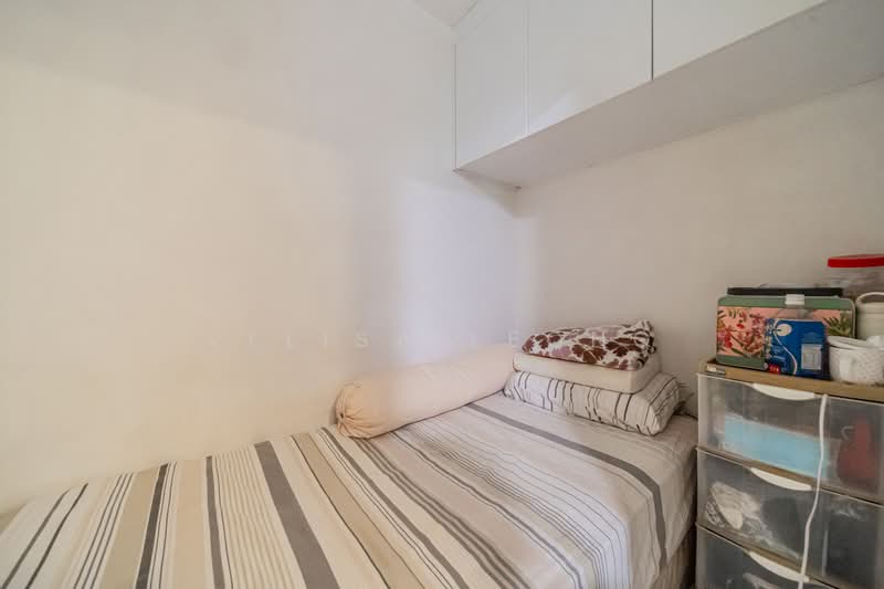 Maple Woods Condominium For Sale at S$ 3,577,000 | PropertyGuru Singapore - Bedroom