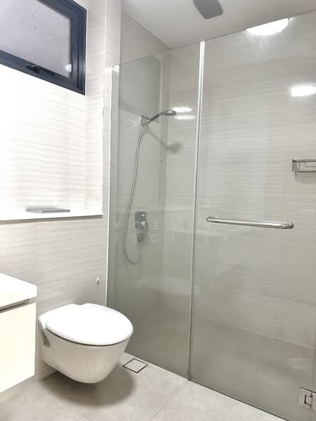 Uber 388 Condominium For Sale at S$ 1,158,888 | PropertyGuru Singapore - Bathroom