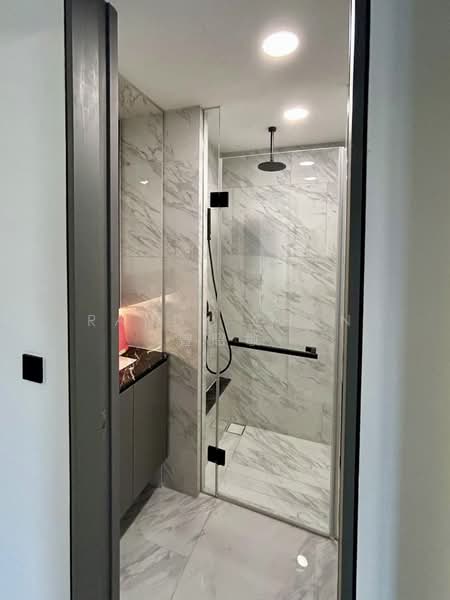 The Landmark, 173 Chin Swee Road, 2 Bedrooms, 678 sqft, Condominium For Rent, by Randy Chan 曾昭敏, 500087773 - Common Bathroom - PropertyGuru.com.sg