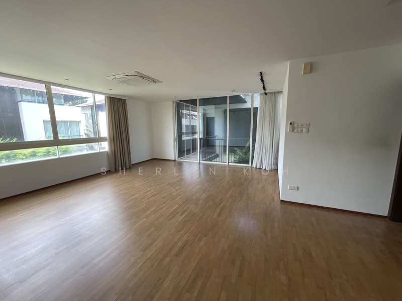 Bungalow with Pool at Duchess, Duchess Garden, 6 Bedrooms, 6,500 sqft, Bungalow House For Rent, by Sherlyn Koh, 500087803 - Master  - PropertyGuru.com.sg