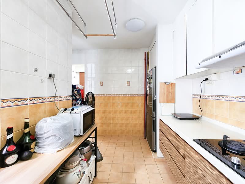 631 Senja Road HDB Flat For Sale at S$ 638,000 | PropertyGuru Singapore - Kitchen