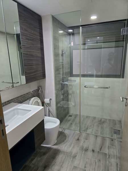 The Terrace, 102 Edgedale Plains, 3 Bedrooms, 1,076 sqft, Executive Condominium For Rent, by Katherine Tay, 500087805 - Bathroom - PropertyGuru.com.sg