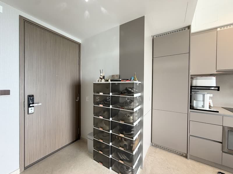 Seaside Residences Apartment For Sale at S$ 1,520,000 | PropertyGuru Singapore - Entrance