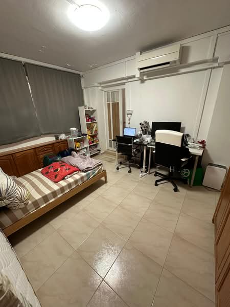 139 Jalan Bukit Merah, 139 Jalan Bukit Merah, Room Rental, 200 sqft, HDB Flat For Rent, by Ansell Teh, 500087819 - Bedroom - PropertyGuru.com.sg