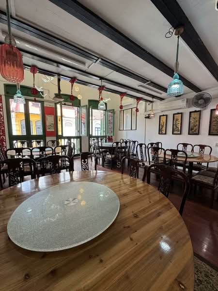 F&B Shophouse @ Jalan Besar Desker Rd, Jalan Besar Desker Rd, 1,100 sqft, Food & Beverage For Rent, by Torie Frances Doshi, 500087826 - Dining Room - CommercialGuru.com.sg