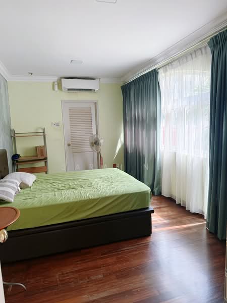 3-story Semi-D with 6 bedrooms on Saraca Road for sale Semi-Detached House For Sale at S$ 5,000,000 | PropertyGuru Singapore - Bedroom on level 2