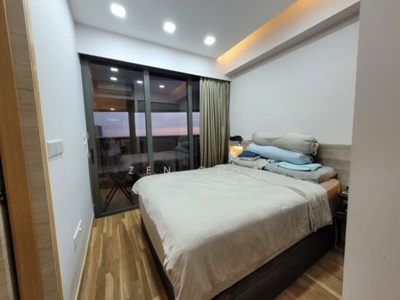 Commonwealth Towers Condominium For Sale at S$ 1,100,000 | PropertyGuru Singapore - Bedroom