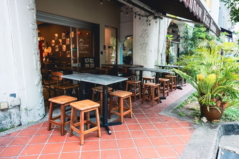 ❤️ Super CHEAP! Main Road Shophouse Near MRT AEI, North Canal Road / Clark Quay / Hongkong Street / South Bridge Road, Boat Quay / Raffles Place / Marina, 1,838 sqft, Shop / Shophouse For Sale, by Alvin Tan, 500087839 - Exterior - CommercialGuru.com.sg