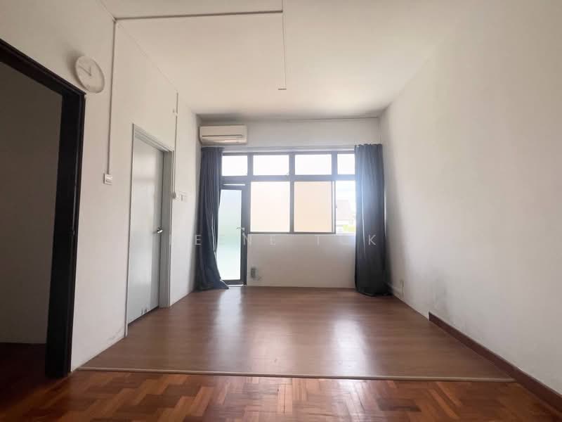 platina Semi-Detached House For Sale at S$ 4,990,000 | PropertyGuru Singapore - Living Room