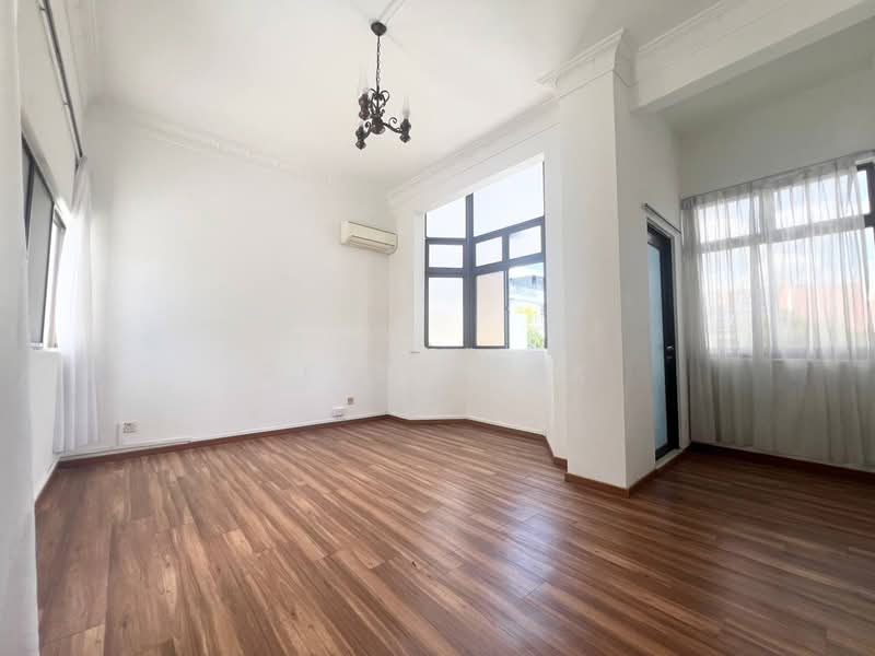 platina Semi-Detached House For Sale at S$ 4,990,000 | PropertyGuru Singapore - Living Room