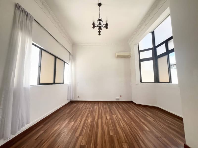 platina Semi-Detached House For Sale at S$ 4,990,000 | PropertyGuru Singapore - Living Room