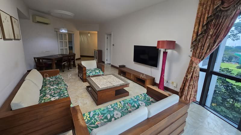 Parc Oasis Condominium For Sale at S$ 1,400,000 | PropertyGuru Singapore - Living Room