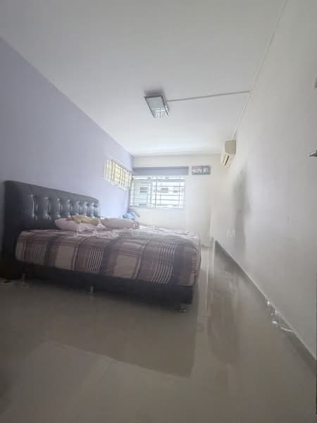 185 Pasir Ris Street 11 HDB Flat For Sale at S$ 770,000 | PropertyGuru Singapore - Bedroom