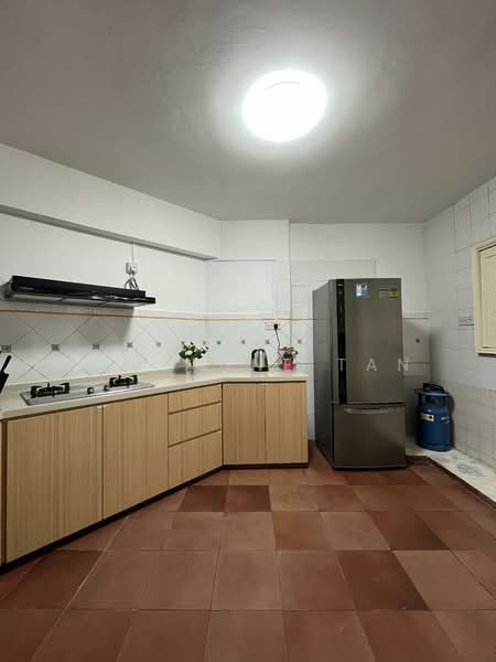 Ivory Heights, Jurong East Street 13, Room Rental, 100 sqft, Condominium For Rent, by Jermaine Tan, 500087876 - Kitchen - PropertyGuru.com.sg