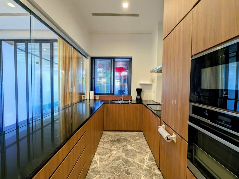 Meng Suan Road, , 6 Bedrooms, 3,950 sqft, Terraced House For Rent, by Qristine Goh, 500087877 - Kitchen - PropertyGuru.com.sg