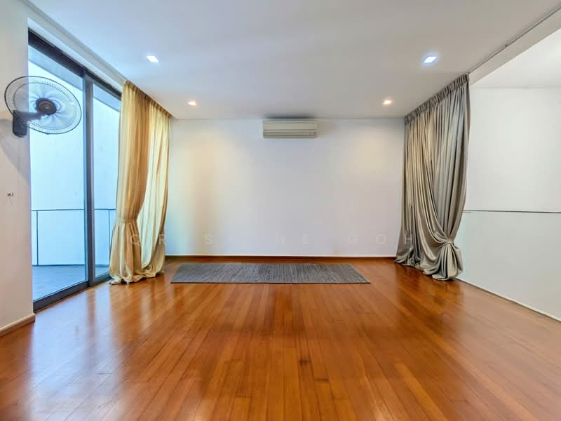 Meng Suan Road, , 6 Bedrooms, 3,950 sqft, Terraced House For Rent, by Qristine Goh, 500087877 - Living Room - PropertyGuru.com.sg